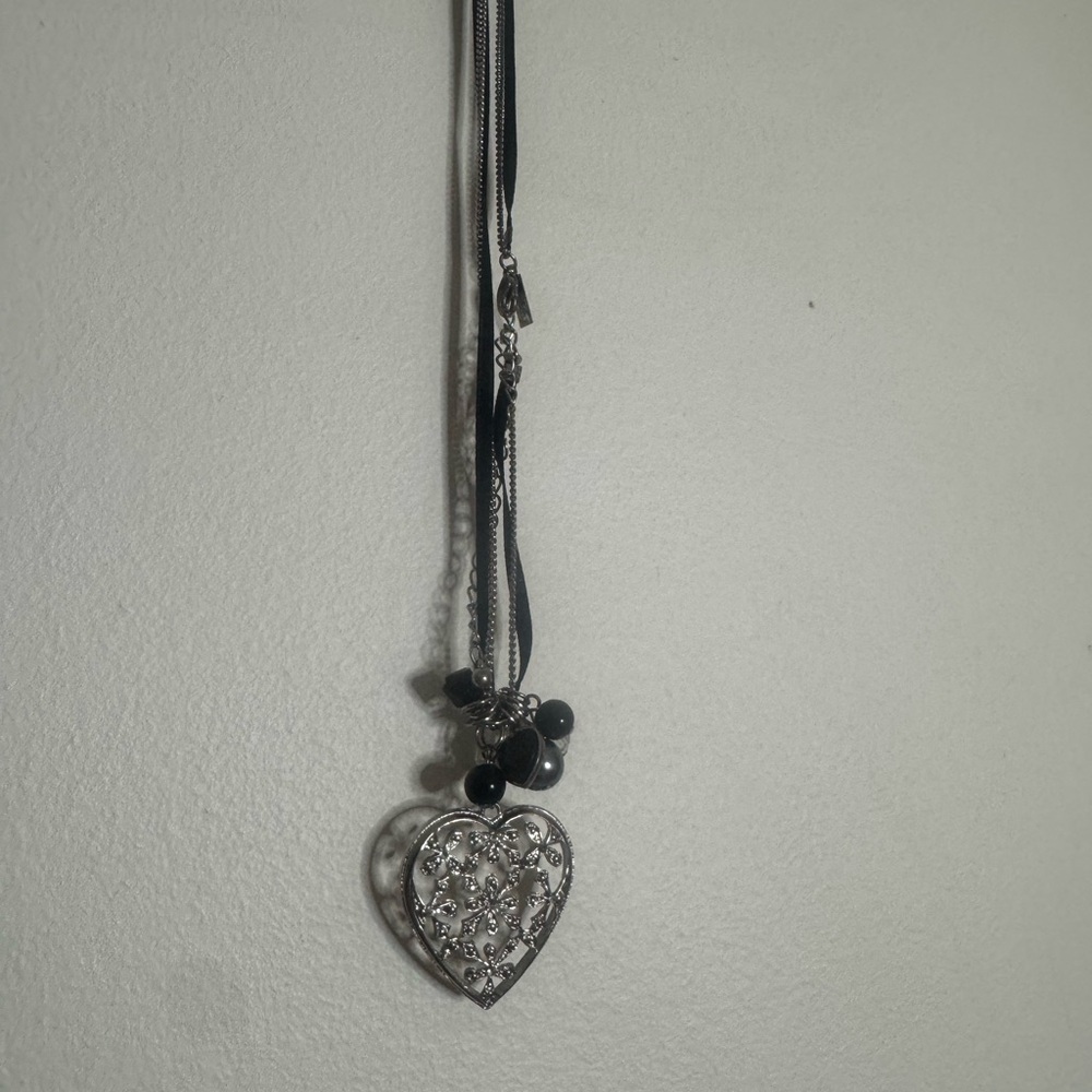 Elegant Silver Heart Pendant Necklace